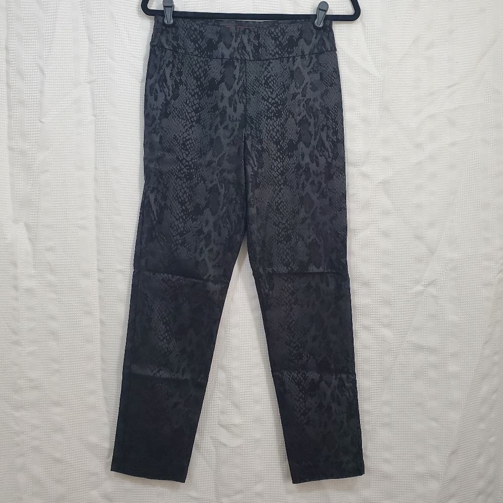 KRAZY LARRY Pull-On Ankle Pants - Black Python Print Size 6